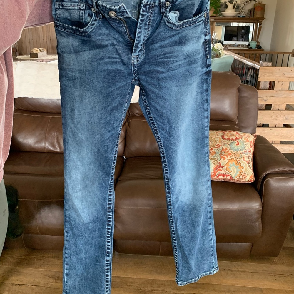 Buckle jeans